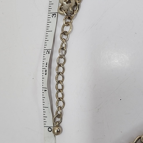 Chain Ribbon Cabochon Light Green Statement Necklace - Picture 7 of 9